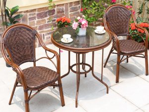 Обеденная мебель из алюминия/ротанг столD80 БАМБУК  + 2 кресла БАМБУК-1