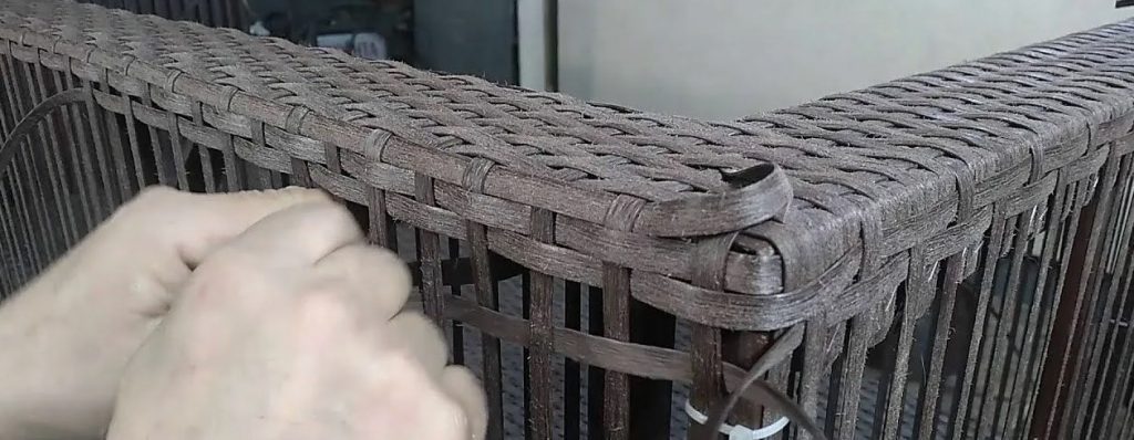 Плетение из искусственного ротанга