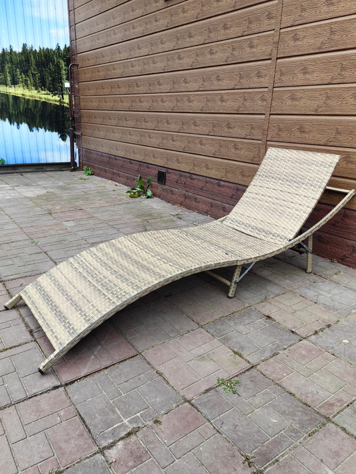 Шезлонг складной из искусственного ротанга Ливерпуль - Мир Дачника Шезлонг складной из искусственного ротанга Ливерпуль