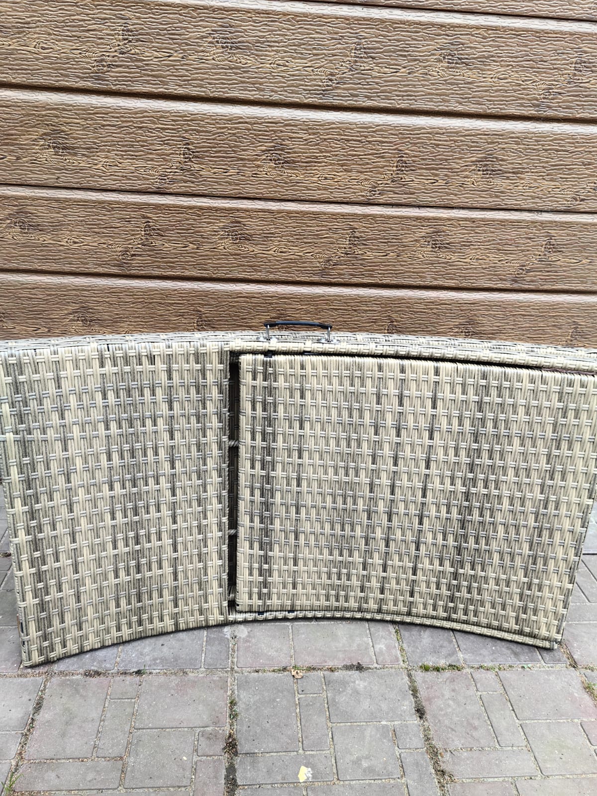 Шезлонг складной из искусственного ротанга Ливерпуль - Мир Дачника Шезлонг складной из искусственного ротанга Ливерпуль