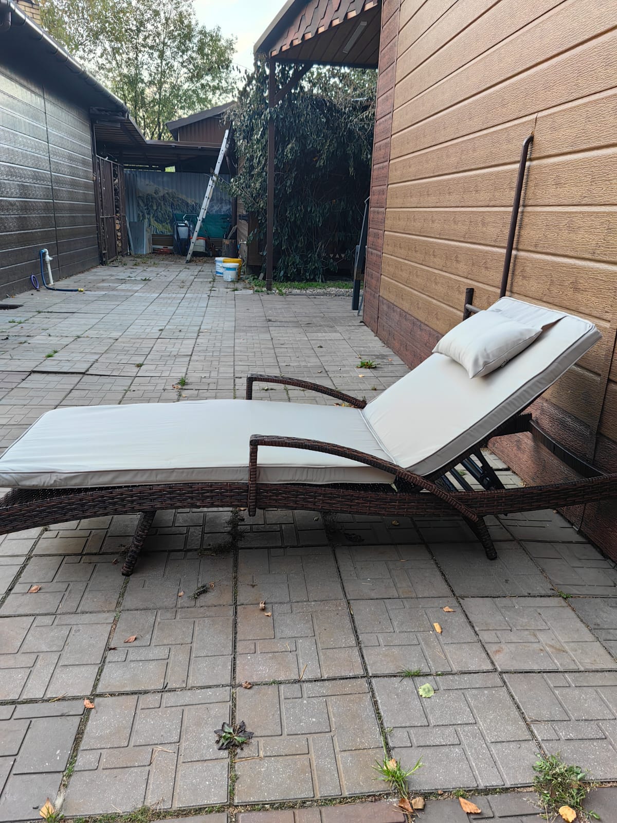 Комплект мебели из искусственного ротанга МАРА “MARA” Шоколад, 2 шезлонга с подлокотниками, столик - Мир Дачника Комплект мебели из искусственного ротанга МАРА “MARA” Шоколад, 2 шезлонга с подлокотниками, столик