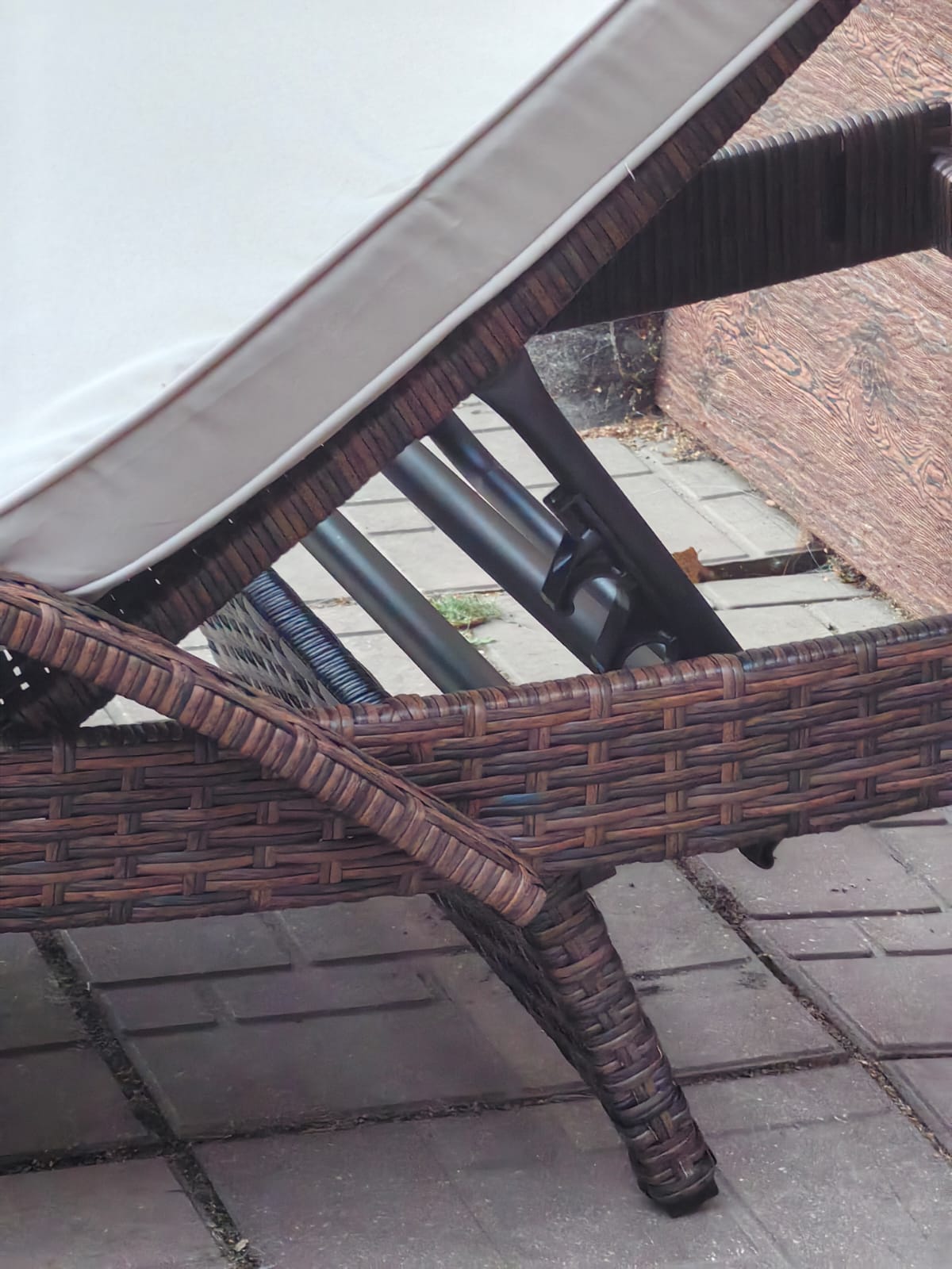 Комплект мебели из искусственного ротанга МАРА “MARA” Шоколад, 2 шезлонга с подлокотниками, столик - Мир Дачника Комплект мебели из искусственного ротанга МАРА “MARA” Шоколад, 2 шезлонга с подлокотниками, столик