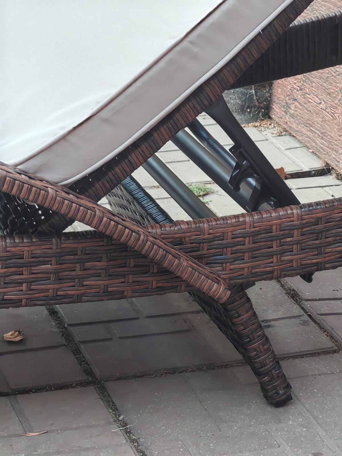 Комплект мебели из искусственного ротанга МАРА “MARA” Шоколад, 2 шезлонга с подлокотниками, столик - Мир Дачника Комплект мебели из искусственного ротанга МАРА “MARA” Шоколад, 2 шезлонга с подлокотниками, столик