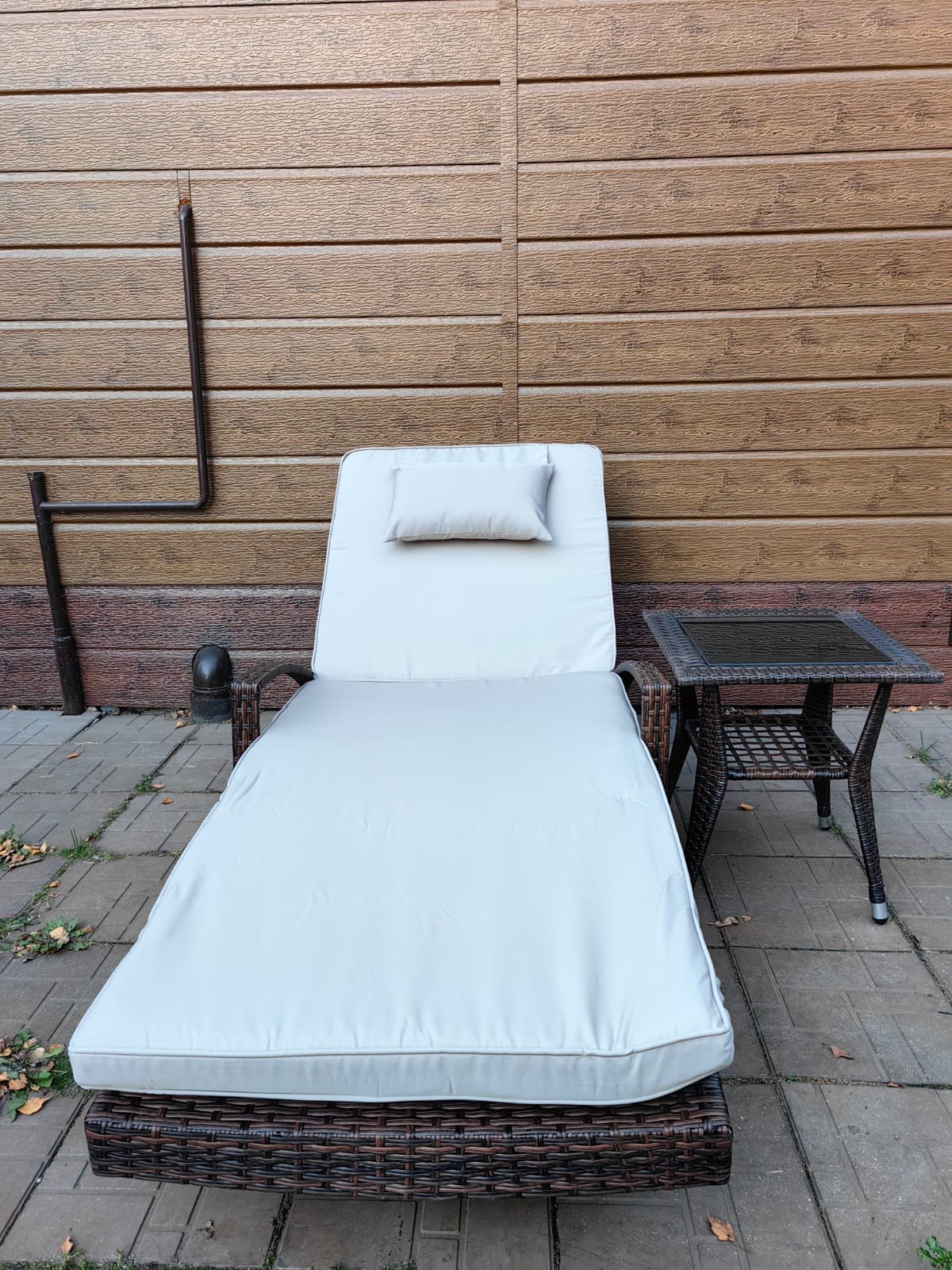 Комплект мебели из искусственного ротанга МАРА “MARA” Шоколад, шезлонг с подлокотниками и столик - Мир Дачника Комплект мебели из искусственного ротанга МАРА “MARA” Шоколад, шезлонг с подлокотниками и столик