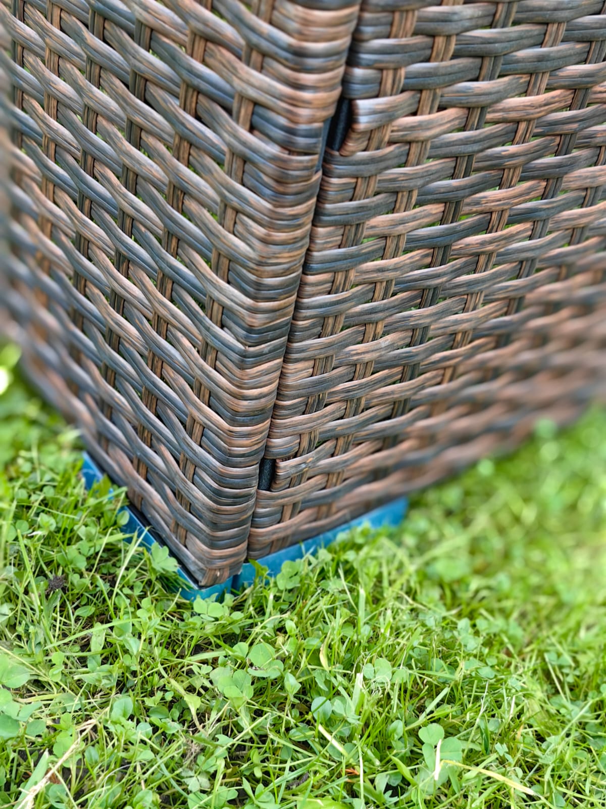 Комплект шезлонгов из искусственного ротанга Орландо с столиком Мара-2 Шоколад - Мир Дачника Комплект шезлонгов из искусственного ротанга Орландо с столиком Мара-2 Шоколад