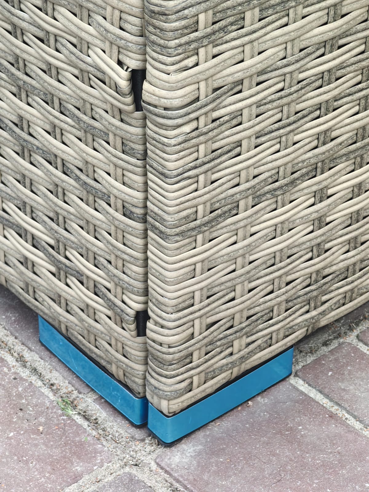 Комплект шезлонгов из искусственного ротанга Орландо Greige - Мир Дачника Комплект шезлонгов из искусственного ротанга Орландо Greige